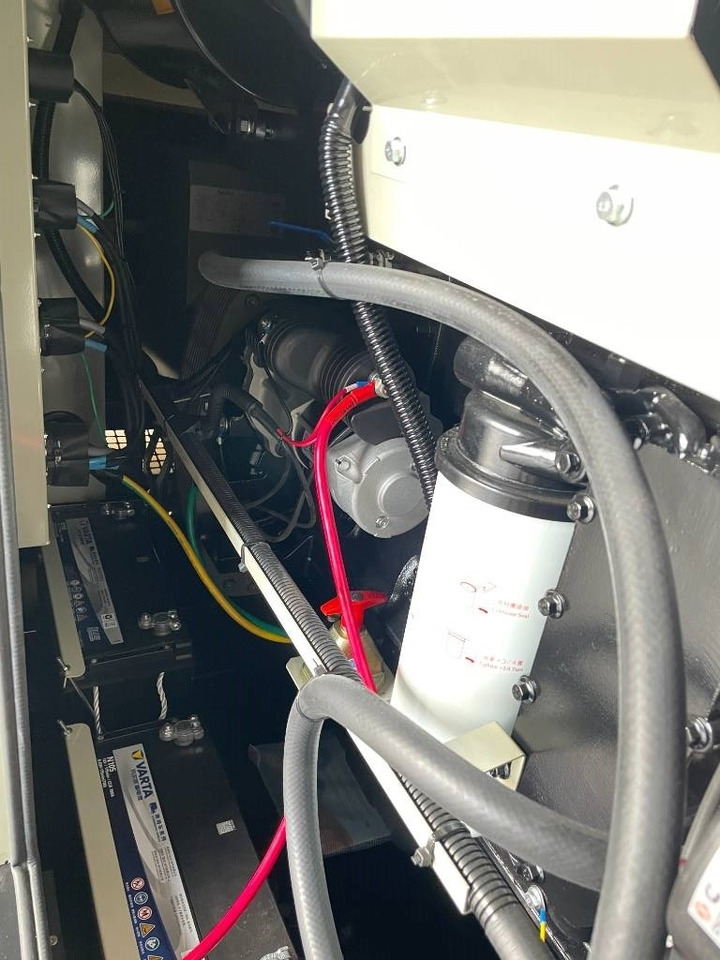 Set generatora novi Cummins 6CTA8.3-G1 - 200 kVA Generator - DPX-19839: slika 21 Set generatora novi Cummins 6CTA8.3-G1 - 200 kVA Generator - DPX-19839: slika 21