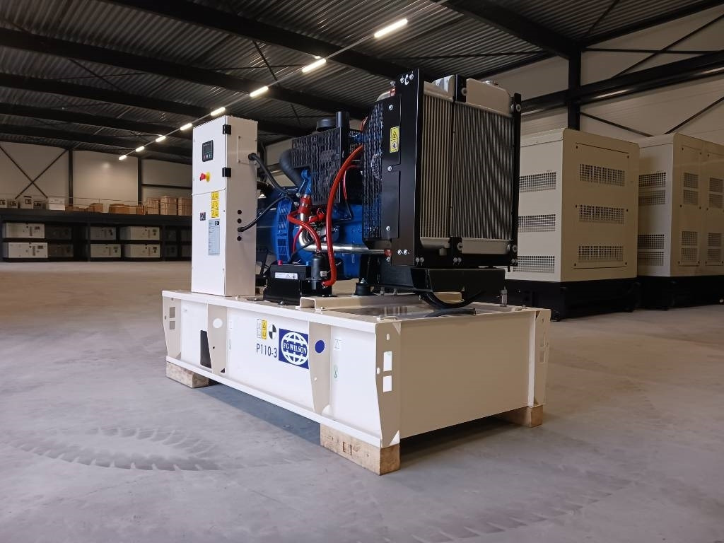 FG Wilson P110-3 - 110 kVA Open Genset - DPX-16008-O - Set generatora: slika 3 FG Wilson P110-3 - 110 kVA Open Genset - DPX-16008-O - Set generatora: slika 3