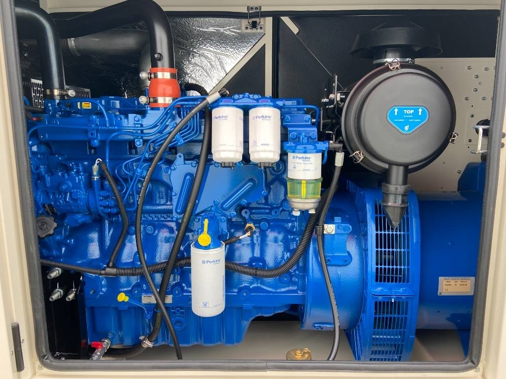 FG Wilson P165-5 - 165 kVA Genset - DPX-16010 - Set generatora: slika 4 FG Wilson P165-5 - 165 kVA Genset - DPX-16010 - Set generatora: slika 4