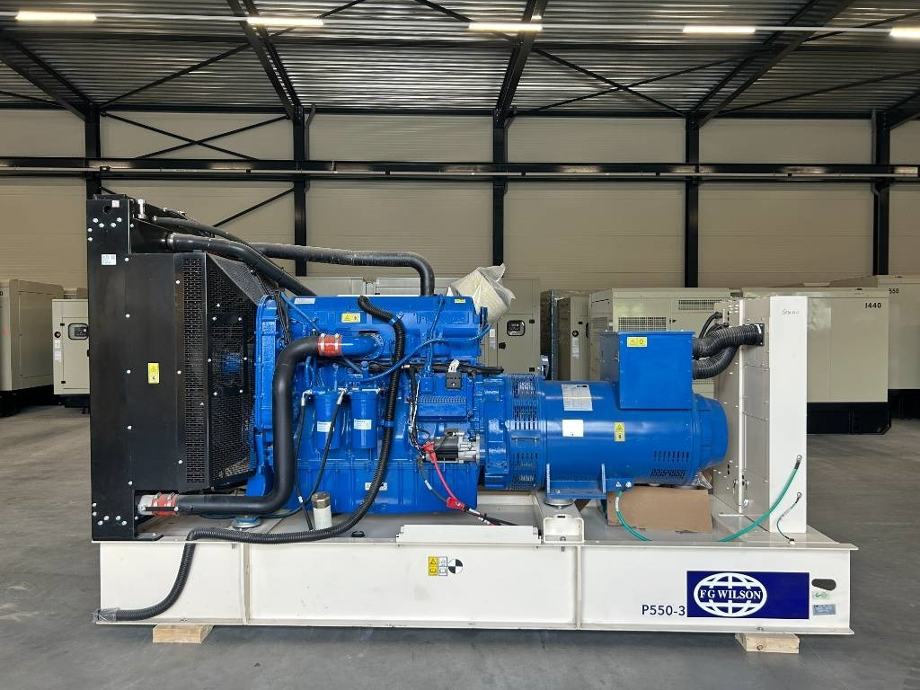 FG Wilson P550-3 - 550 kVA Open Genset - DPX-16020-O - Set generatora: slika 1 FG Wilson P550-3 - 550 kVA Open Genset - DPX-16020-O - Set generatora: slika 1