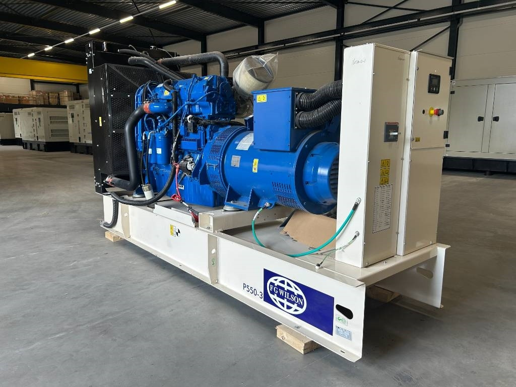 FG Wilson P550-3 - 550 kVA Open Genset - DPX-16020-O - Set generatora: slika 5 FG Wilson P550-3 - 550 kVA Open Genset - DPX-16020-O - Set generatora: slika 5