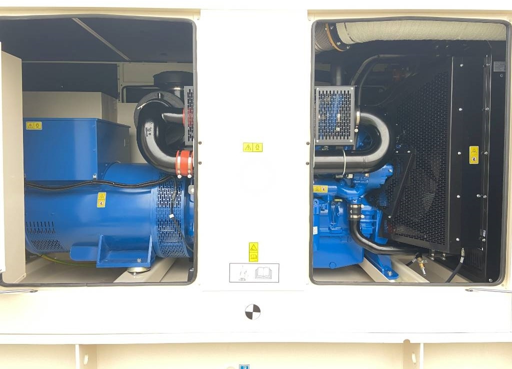 FG Wilson P715-3 - 715 kVA Genset - DPX-16023 - Set generatora: slika 5 FG Wilson P715-3 - 715 kVA Genset - DPX-16023 - Set generatora: slika 5