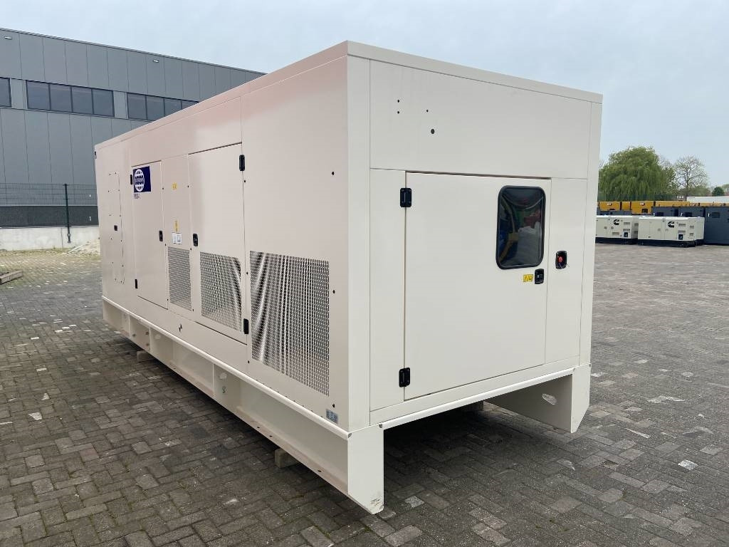 FG Wilson P850-1 - 850 kVA Genset - DPX-16024 - Set generatora: slika 2 FG Wilson P850-1 - 850 kVA Genset - DPX-16024 - Set generatora: slika 2