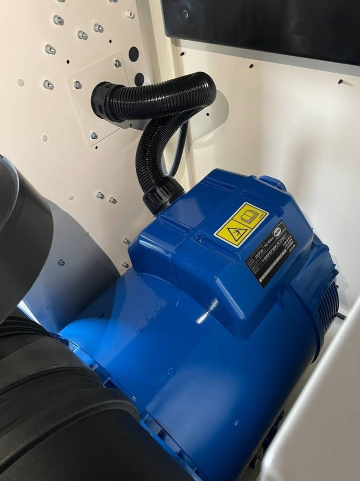 Set generatora novi FG Wilson P88-3 - 88 kVA Genset - DPX-16007: slika 11 Set generatora novi FG Wilson P88-3 - 88 kVA Genset - DPX-16007: slika 11