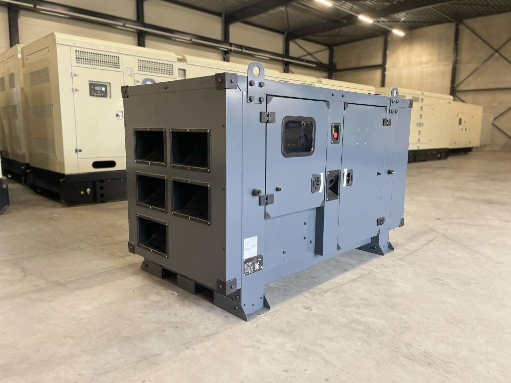 Iveco NEF45SM2 - 88 kVA Generator - DPX-17551 - Set generatora: slika 2 Iveco NEF45SM2 - 88 kVA Generator - DPX-17551 - Set generatora: slika 2