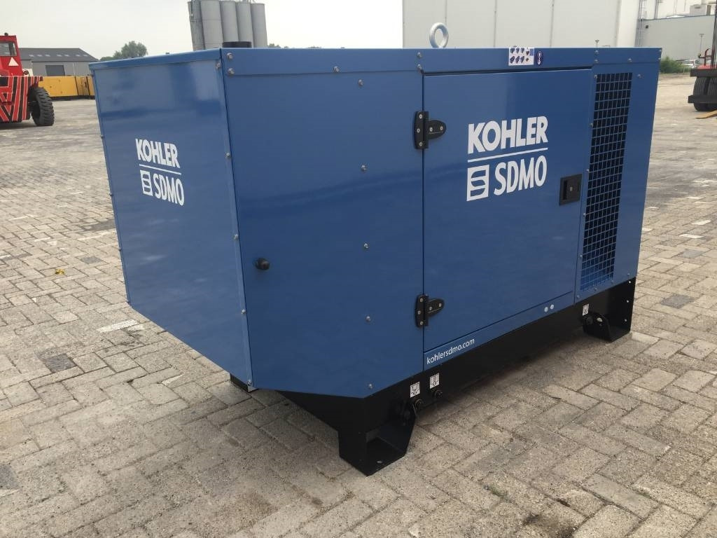 Sdmo K22 - 22 kVA Generator - DPX-17003 - Set generatora: slika 4 Sdmo K22 - 22 kVA Generator - DPX-17003 - Set generatora: slika 4