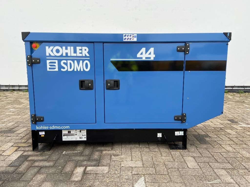 Sdmo K44 - 44 kVA Generator - DPX-17005 - Set generatora: slika 2 Sdmo K44 - 44 kVA Generator - DPX-17005 - Set generatora: slika 2