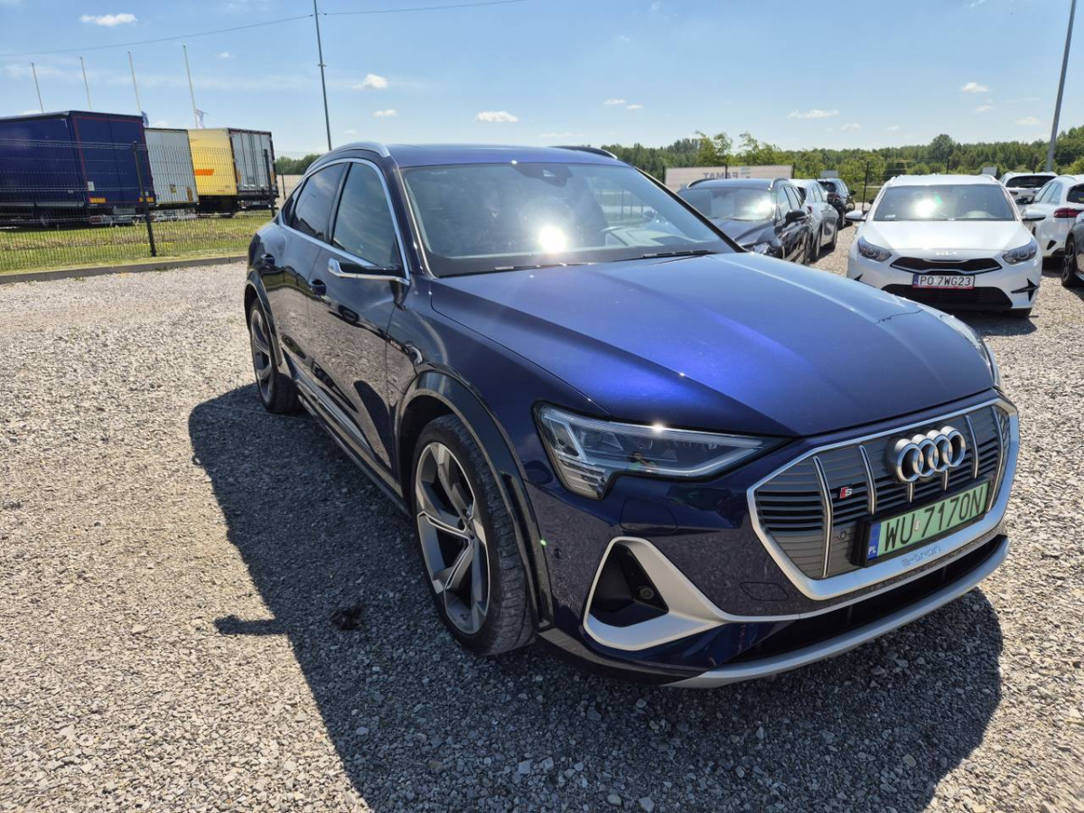 AUDI E-TRON S SPORTBACK SUV - SUVSUV: slika 1 AUDI E-TRON S SPORTBACK SUV - SUVSUV: slika 1