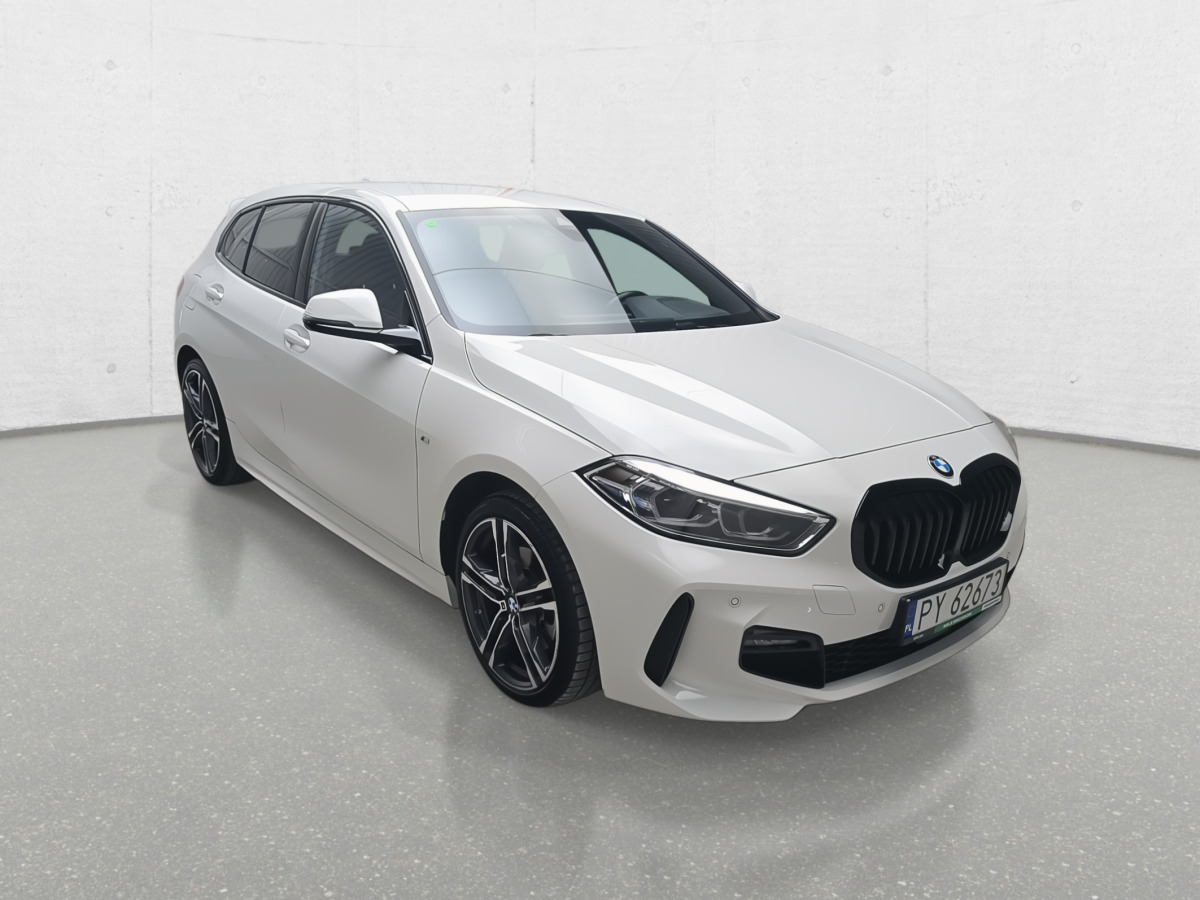 BMW 118I HATCHBACK - Hečbek: slika 2 BMW 118I HATCHBACK - Hečbek: slika 2