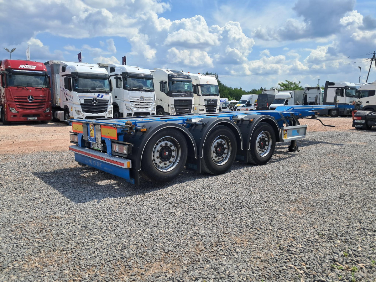 D-TEC FLEXITRAILER POD KONTENERY - Prikolica za prevoz kontejnera/ Prikolica sa promenjivim sandukom: slika 4 D-TEC FLEXITRAILER POD KONTENERY - Prikolica za prevoz kontejnera/ Prikolica sa promenjivim sandukom: slika 4