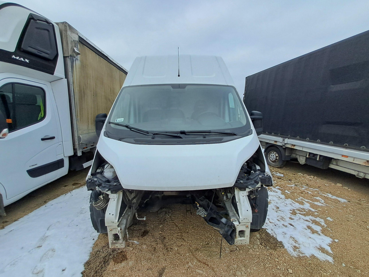 FIAT DUCATO FURGON BLASZAK - Furgon: slika 2 FIAT DUCATO FURGON BLASZAK - Furgon: slika 2