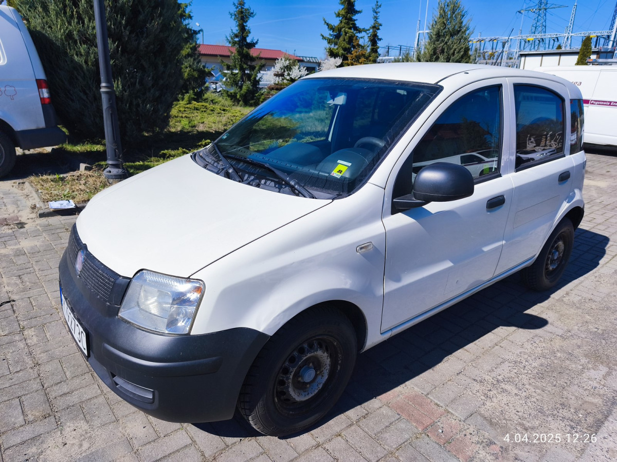 FIAT PANDA MINIVAN - Automobil: slika 2 FIAT PANDA MINIVAN - Automobil: slika 2