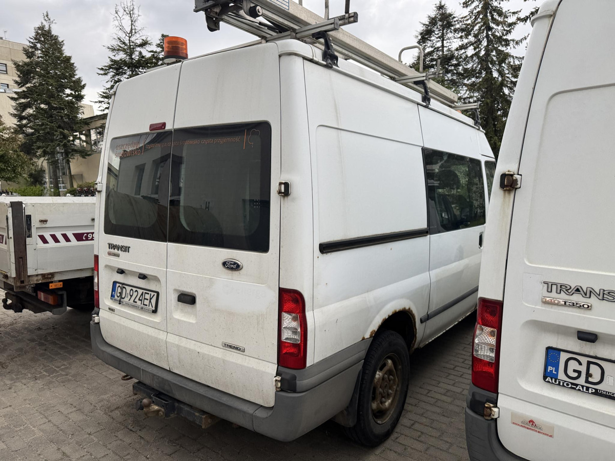 FORD TRANSIT BRYGADÓWKA - Dostavno vozilo sa duplom kabinom: slika 3 FORD TRANSIT BRYGADÓWKA - Dostavno vozilo sa duplom kabinom: slika 3