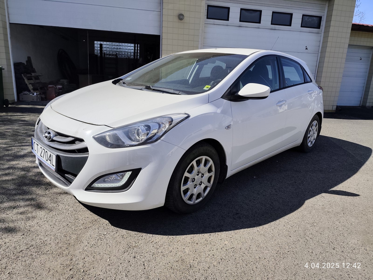 HYUNDAI I30 HATCHBACK - Hečbek: slika 2 HYUNDAI I30 HATCHBACK - Hečbek: slika 2