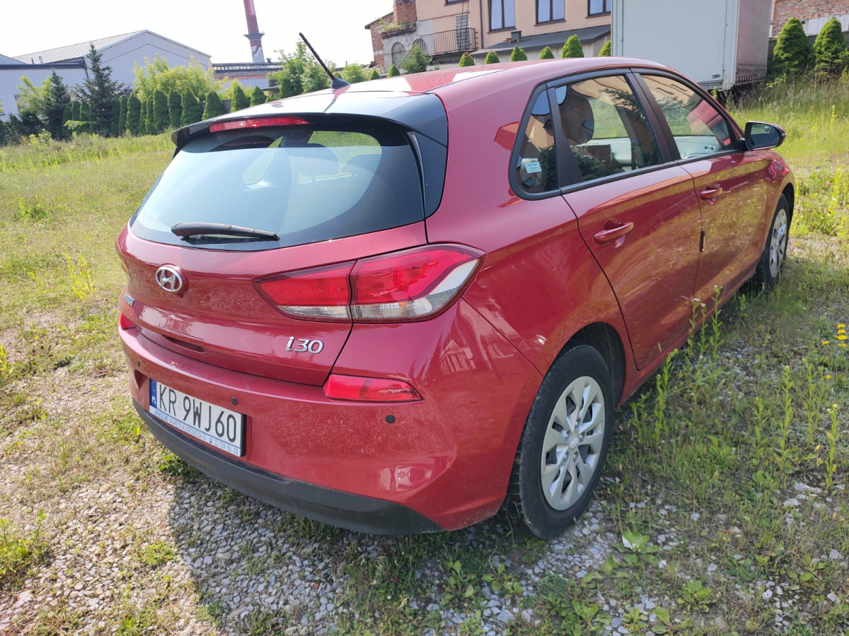 HYUNDAI I30 HATCHBACK - Hečbek: slika 4 HYUNDAI I30 HATCHBACK - Hečbek: slika 4