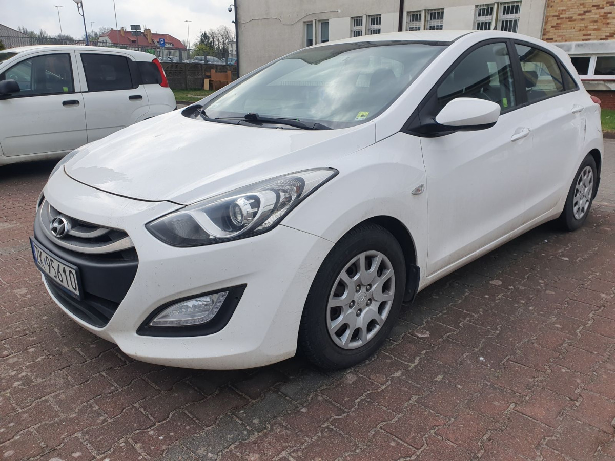 HYUNDAI I30 HATCHBACK - Hečbek: slika 2 HYUNDAI I30 HATCHBACK - Hečbek: slika 2