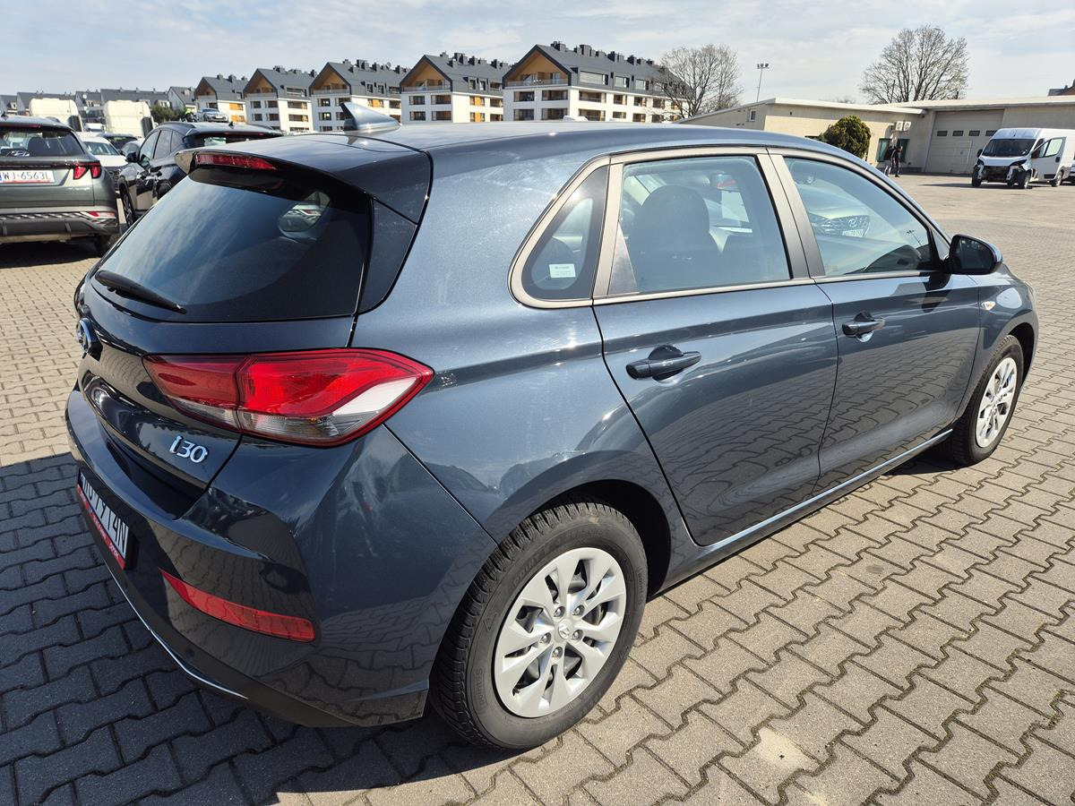 HYUNDAI I30 HATCHBACK - Hečbek: slika 4 HYUNDAI I30 HATCHBACK - Hečbek: slika 4
