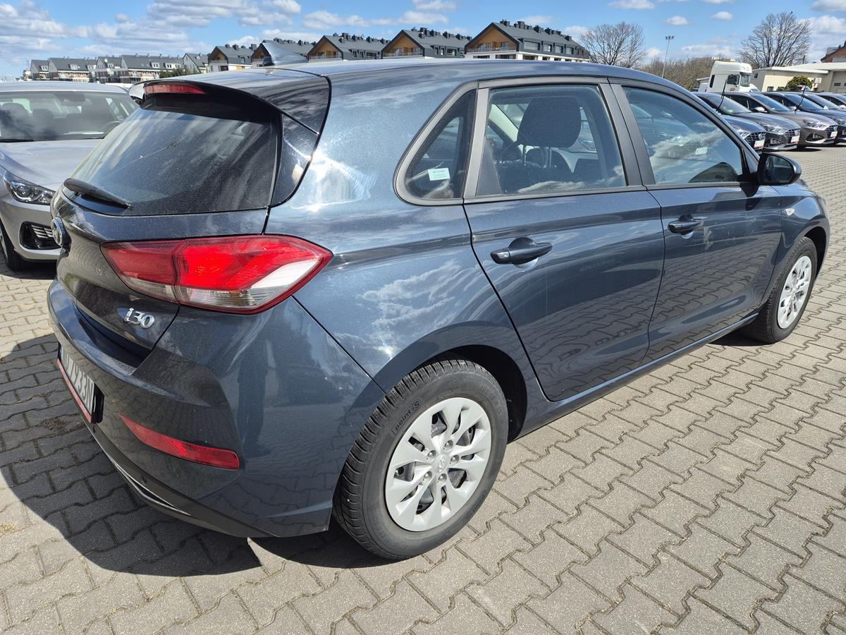 HYUNDAI I30 HATCHBACK - Hečbek: slika 4 HYUNDAI I30 HATCHBACK - Hečbek: slika 4