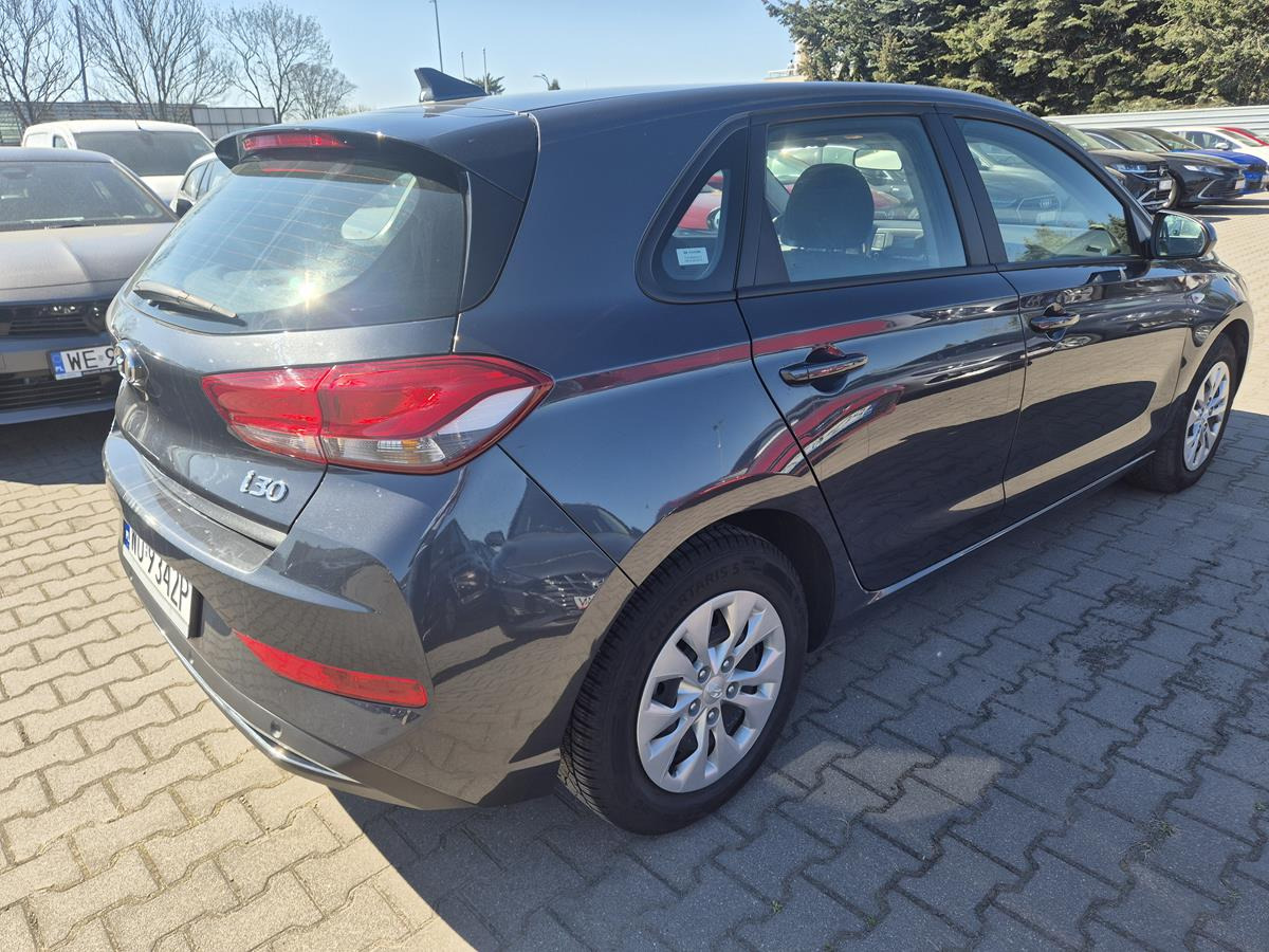 HYUNDAI I30 HATCHBACK - Hečbek: slika 4 HYUNDAI I30 HATCHBACK - Hečbek: slika 4