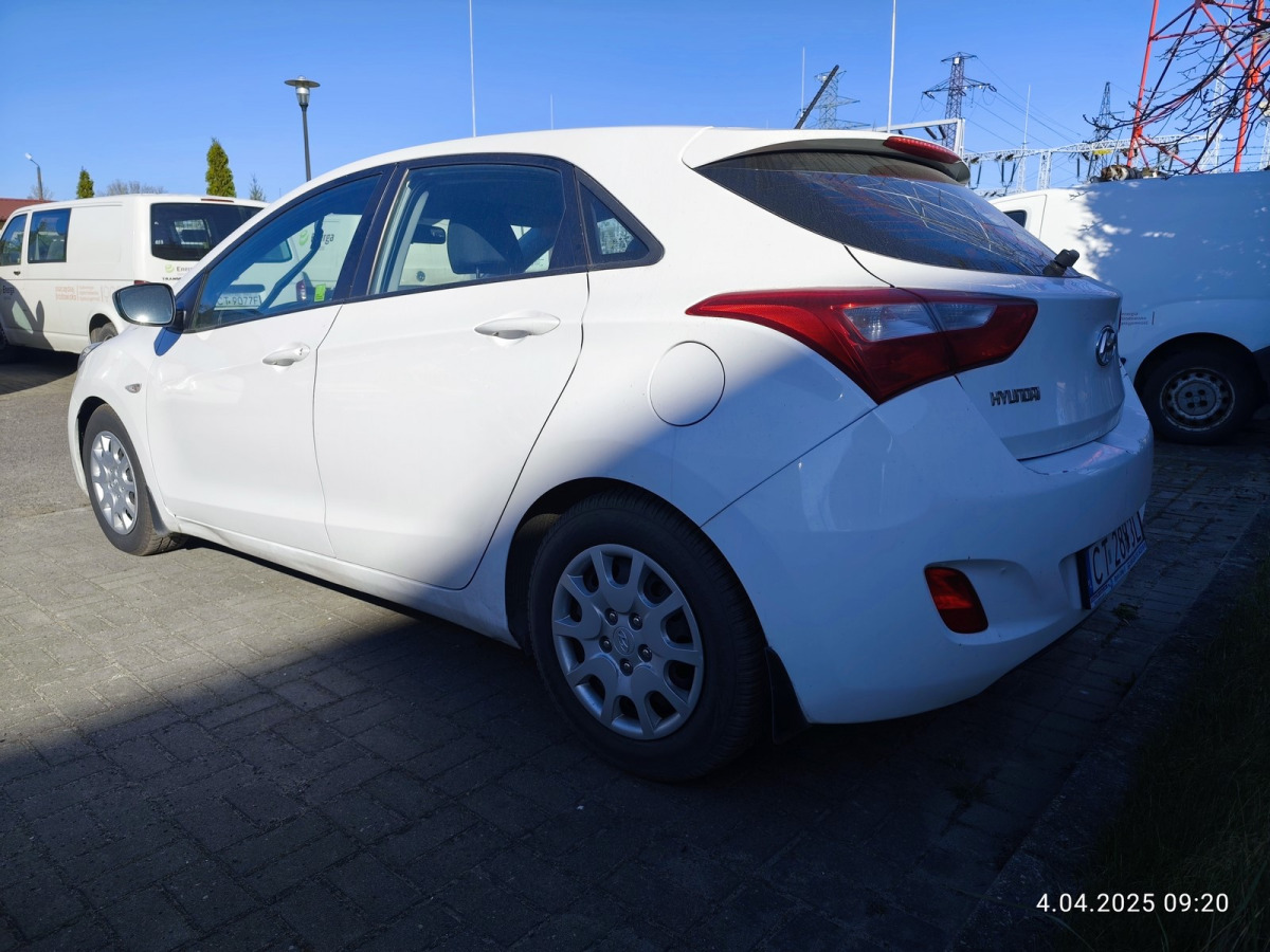 HYUNDAI I30 HATCHBACK - Hečbek: slika 4 HYUNDAI I30 HATCHBACK - Hečbek: slika 4