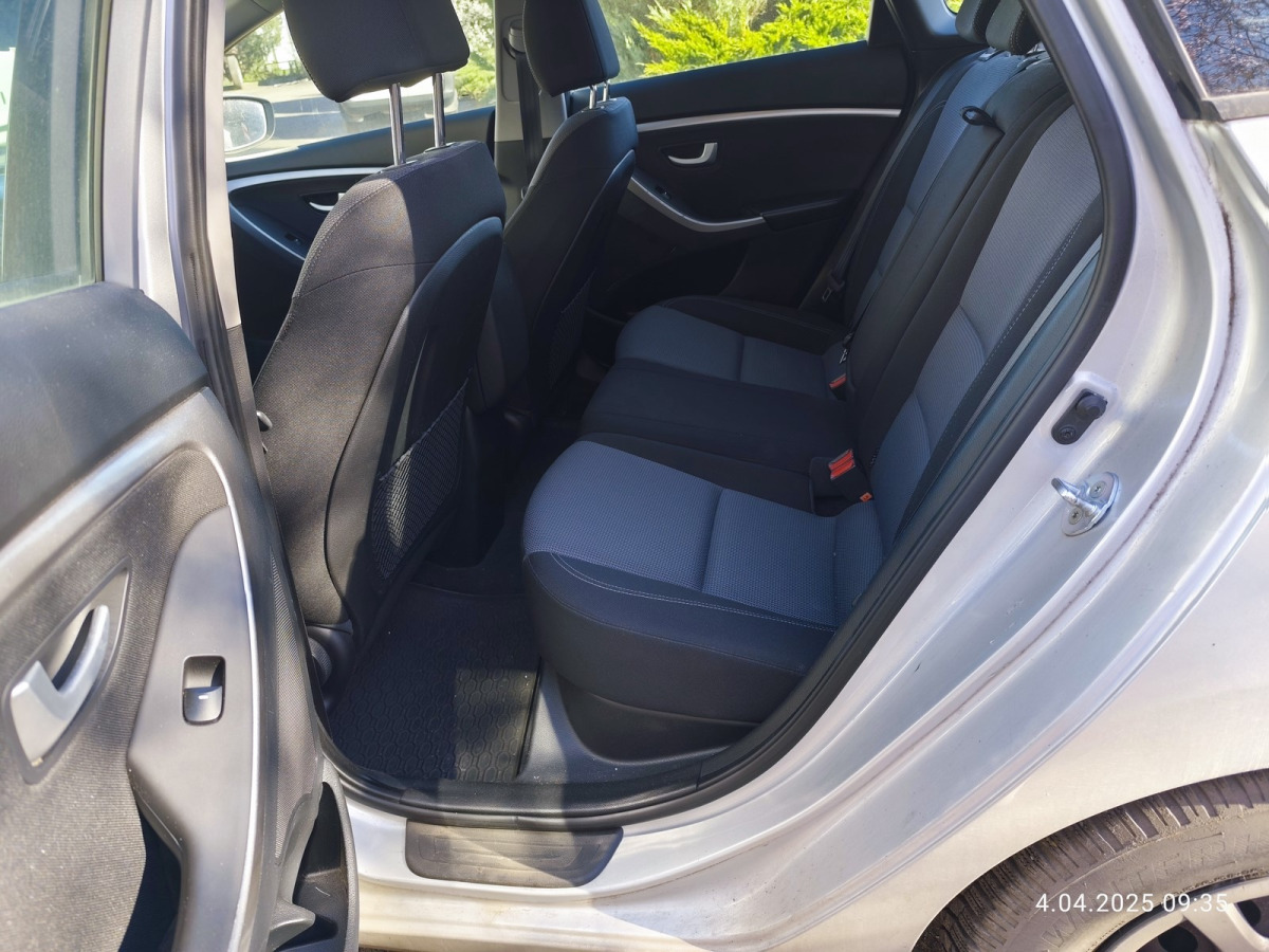 Automobil HYUNDAI I30 KOMBI: slika 9