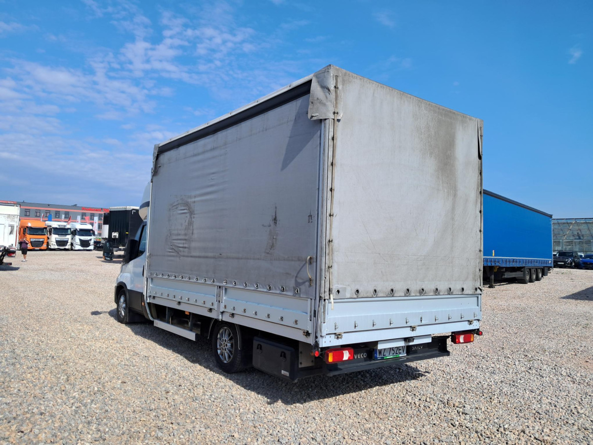 IVECO 35S18 PLANDEKA - Dostavno vozilo sa ceradom: slika 4 IVECO 35S18 PLANDEKA - Dostavno vozilo sa ceradom: slika 4