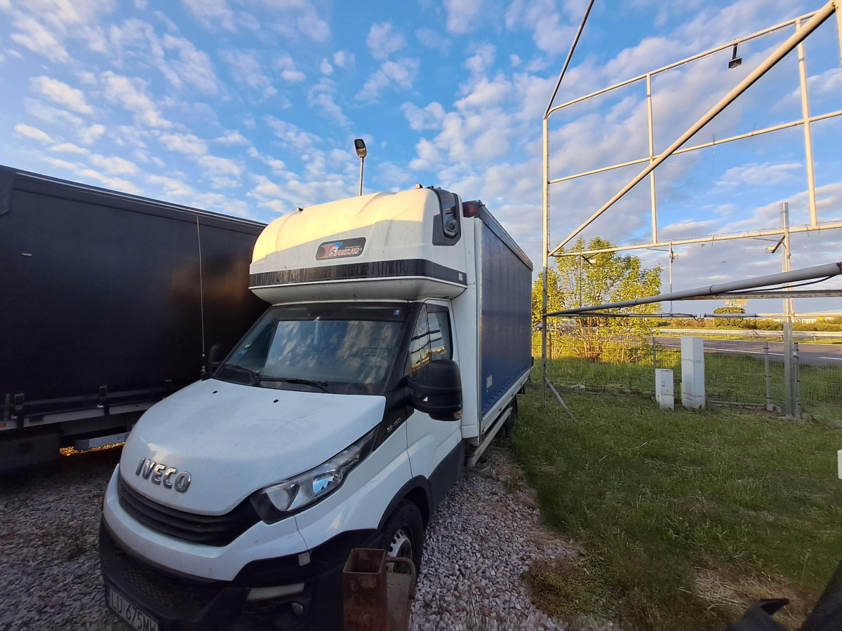 IVECO 35S18 PLANDEKA - Dostavno vozilo sa ceradom: slika 3 IVECO 35S18 PLANDEKA - Dostavno vozilo sa ceradom: slika 3