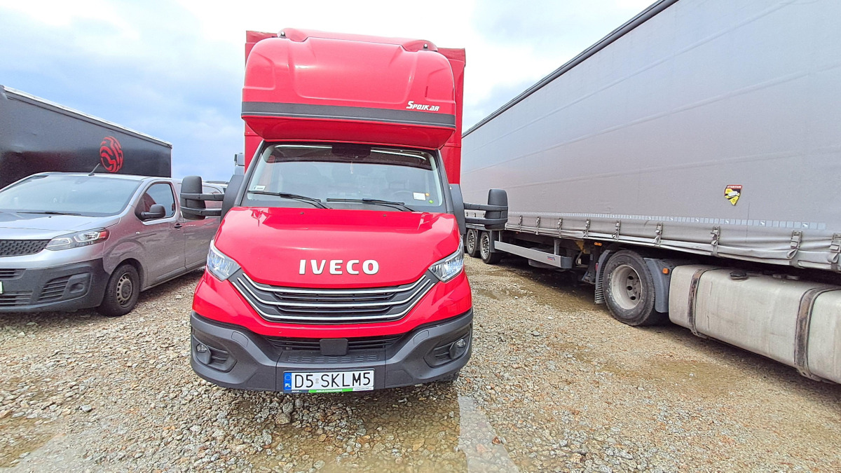 IVECO 50C18 PLANDEKA - Dostavno vozilo sa ceradom: slika 2 IVECO 50C18 PLANDEKA - Dostavno vozilo sa ceradom: slika 2