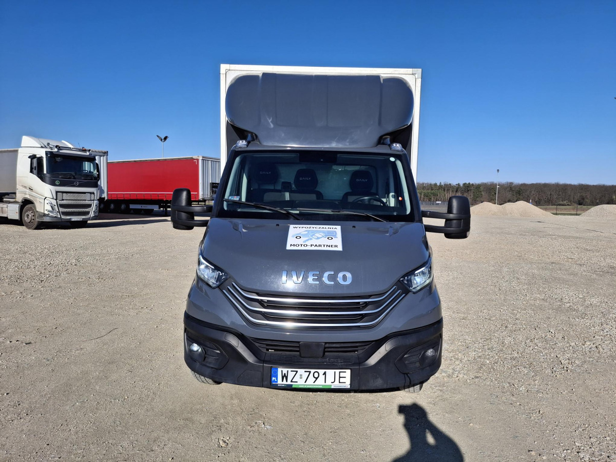 IVECO DAILY 50C18 KONTENER Z WINDĄ - Kamion sa zatvorenim sandukom: slika 3 IVECO DAILY 50C18 KONTENER Z WINDĄ - Kamion sa zatvorenim sandukom: slika 3