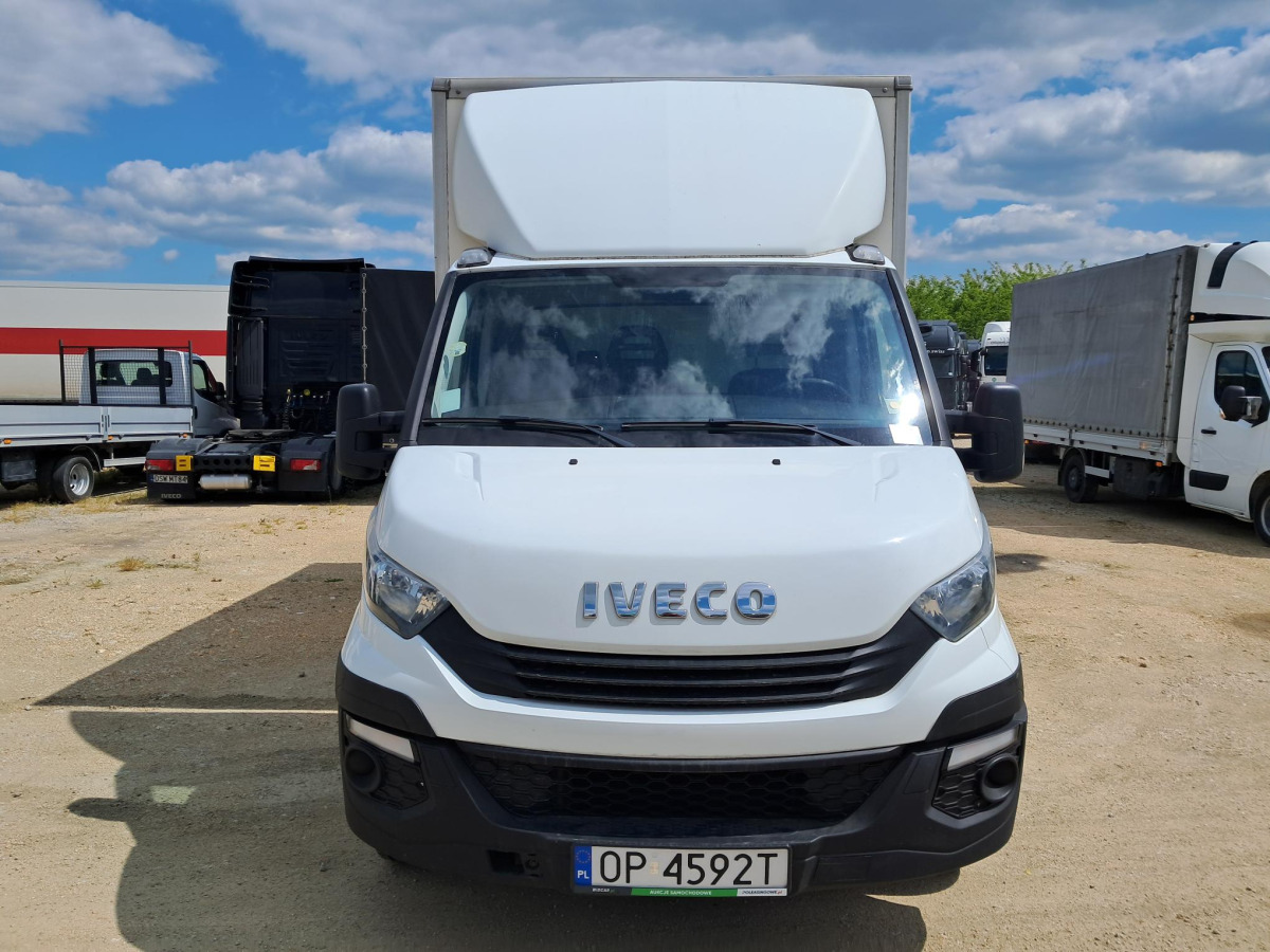 IVECO DAILY KONTENER Z WINDĄ - Dostavno vozilo sa zatvorenim sandukom: slika 3 IVECO DAILY KONTENER Z WINDĄ - Dostavno vozilo sa zatvorenim sandukom: slika 3