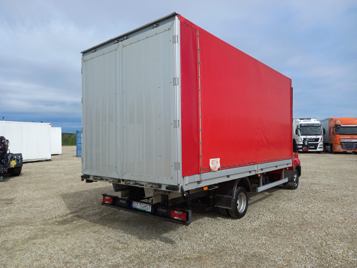 IVECO DAILY PLANDEKA - Dostavno vozilo sa ceradom: slika 4 IVECO DAILY PLANDEKA - Dostavno vozilo sa ceradom: slika 4