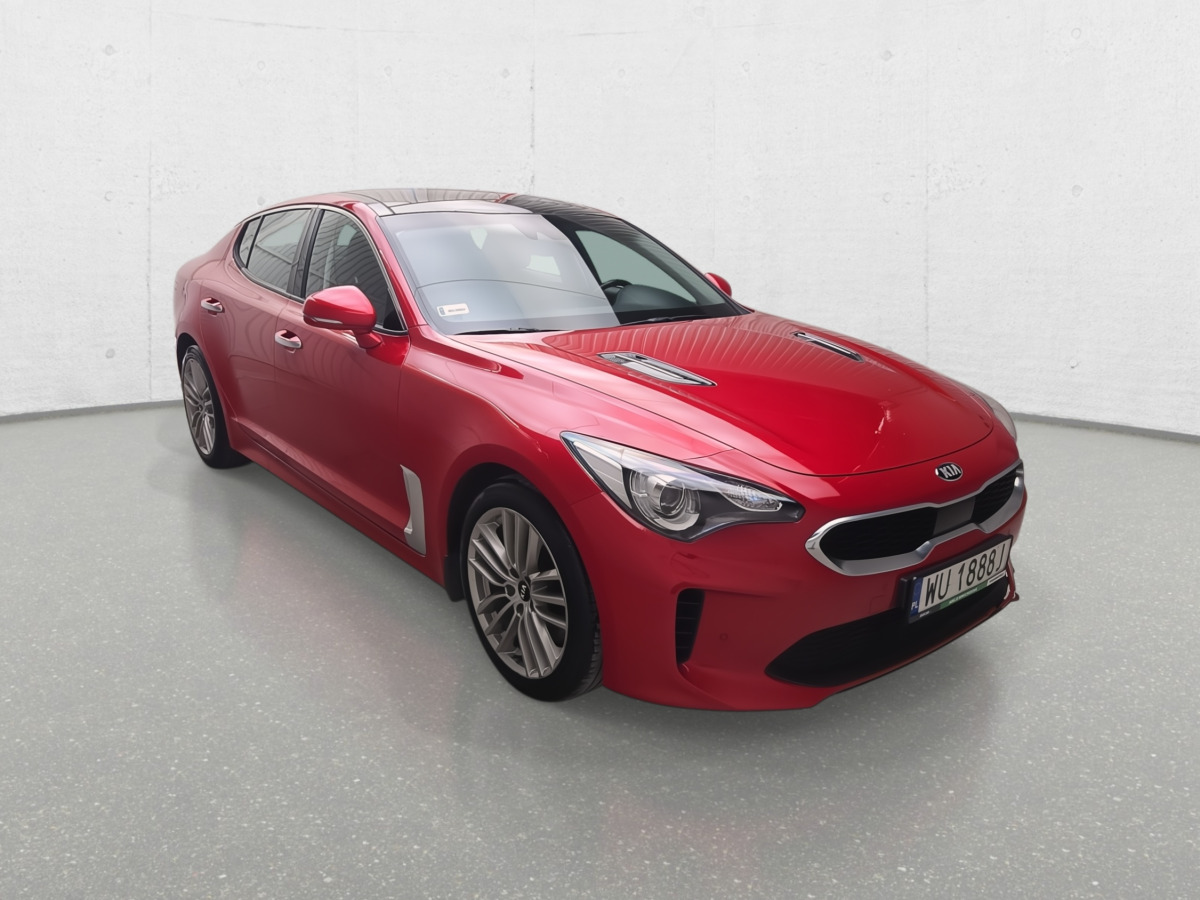 KIA STINGER LIFTBACK - Automobil: slika 2 KIA STINGER LIFTBACK - Automobil: slika 2