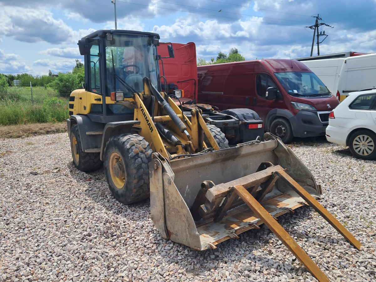Ładowarka kołowa – YANMAR V80 – 2017 – 8841.9 mtg - Utovarivač točkaš: slika 1 Ładowarka kołowa – YANMAR V80 – 2017 – 8841.9 mtg - Utovarivač točkaš: slika 1