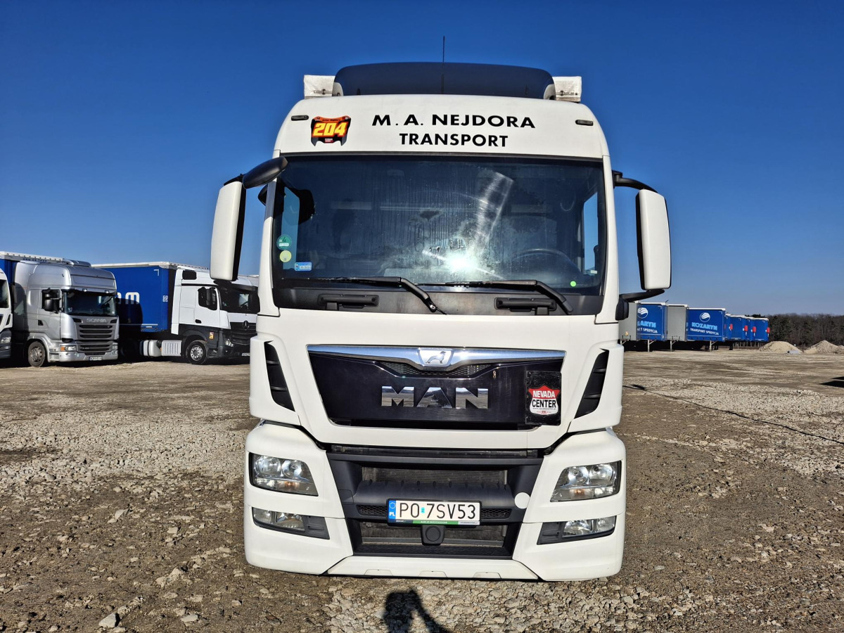 MAN TGS 18.320 4X2 LL SOLÓWKA - Kamion sa ceradom: slika 3 MAN TGS 18.320 4X2 LL SOLÓWKA - Kamion sa ceradom: slika 3
