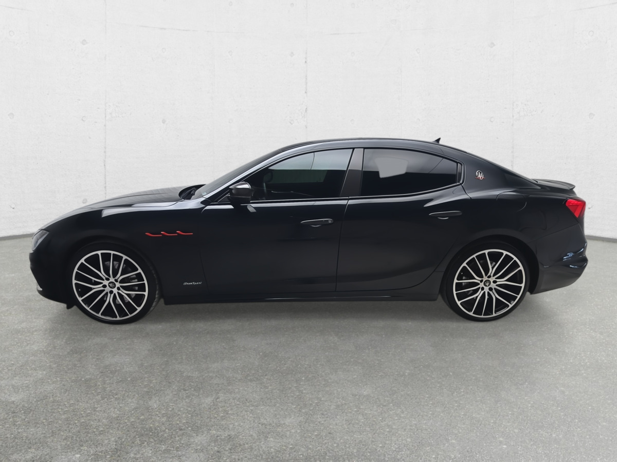 MASERATI GHIBLI S Q4 SEDAN - Limuzina: slika 5 MASERATI GHIBLI S Q4 SEDAN - Limuzina: slika 5