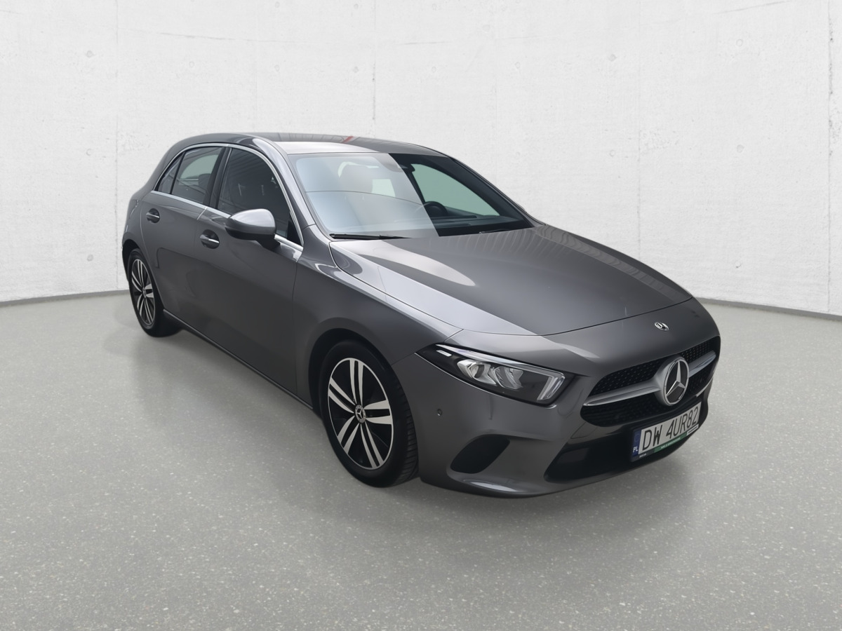 MERCEDES BENZ A 180 HATCHBACK - Hečbek: slika 2 MERCEDES BENZ A 180 HATCHBACK - Hečbek: slika 2