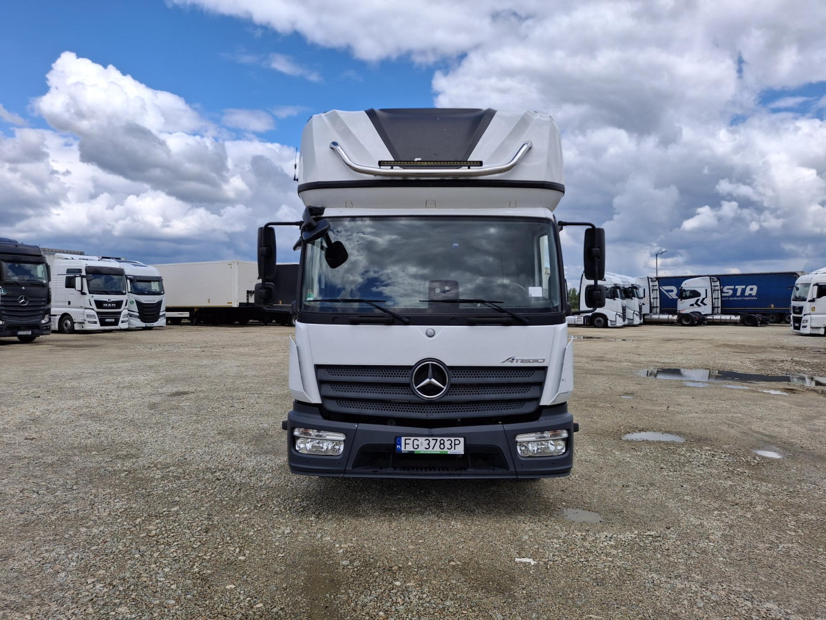 MERCEDES BENZ ATEGO KONTENER Z WINDĄ - Kamion sa zatvorenim sandukom: slika 3 MERCEDES BENZ ATEGO KONTENER Z WINDĄ - Kamion sa zatvorenim sandukom: slika 3
