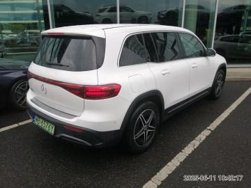 MERCEDES BENZ EQB SUV - SUVSUV: slika 4 MERCEDES BENZ EQB SUV - SUVSUV: slika 4