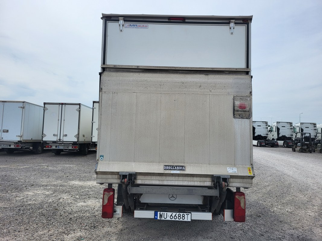 MERCEDES BENZ SPRINTER KONTENER Z WINDĄ - Dostavno vozilo sa zatvorenim sandukom: slika 5 MERCEDES BENZ SPRINTER KONTENER Z WINDĄ - Dostavno vozilo sa zatvorenim sandukom: slika 5