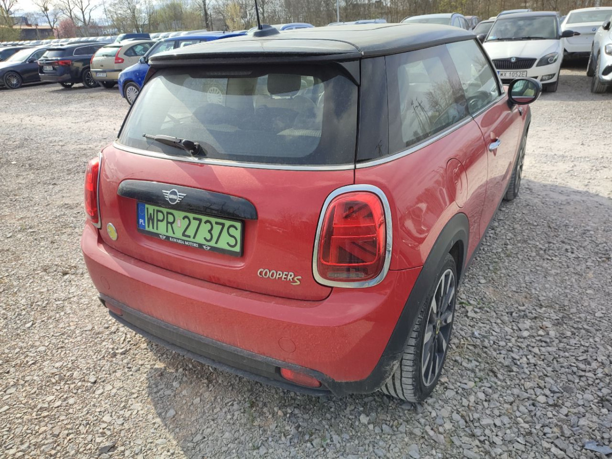 MINI Cooper SE Classic Trim HATCHBACK - Hečbek: slika 3 MINI Cooper SE Classic Trim HATCHBACK - Hečbek: slika 3