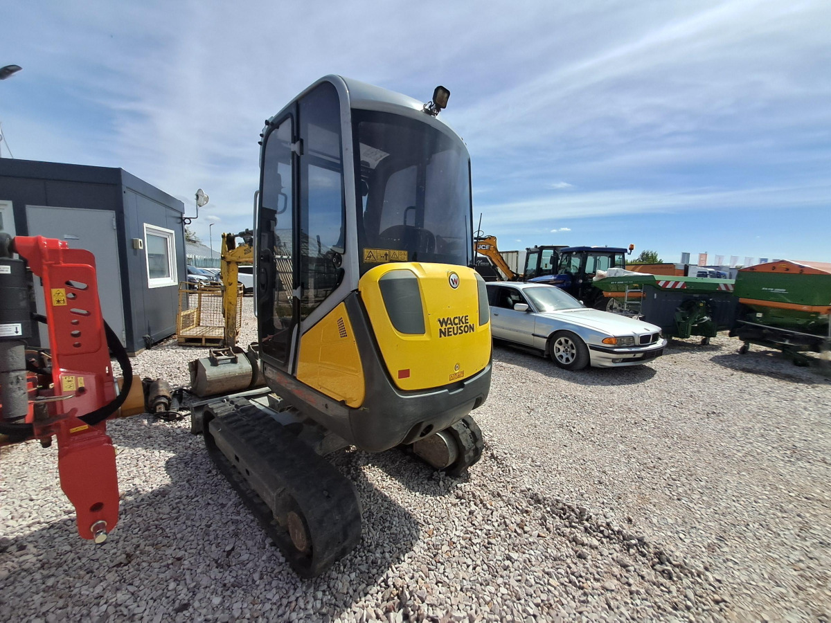 Minikoparka WACKER NEUSON ET24 - 2022 - 2,7t - 13,8kW - Świder - Mini bager: slika 3 Minikoparka WACKER NEUSON ET24 - 2022 - 2,7t - 13,8kW - Świder - Mini bager: slika 3