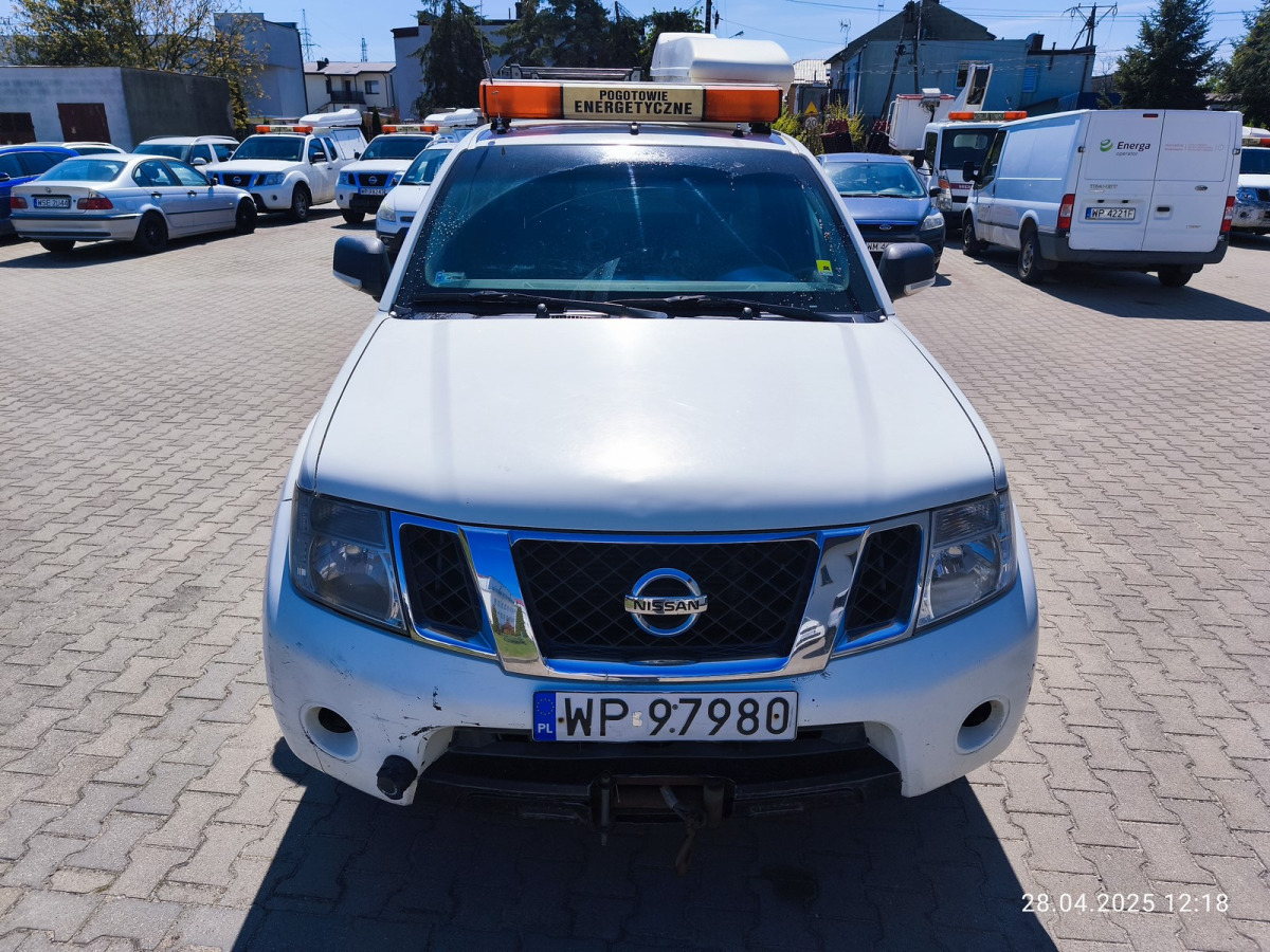 NISSAN NAVARA PICK-UP - Pikap: slika 5 NISSAN NAVARA PICK-UP - Pikap: slika 5
