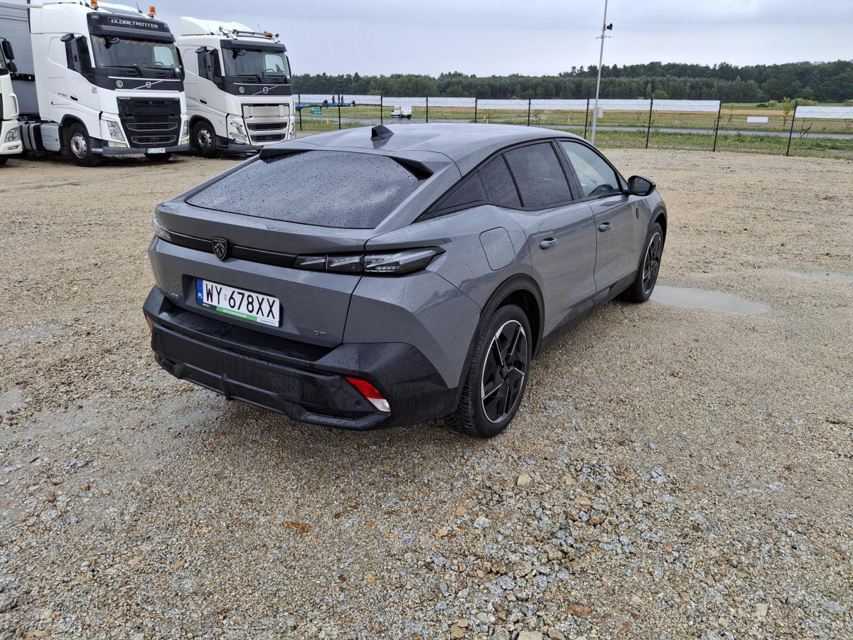 PEUGEOT 408 HATCHBACK - Hečbek: slika 5 PEUGEOT 408 HATCHBACK - Hečbek: slika 5