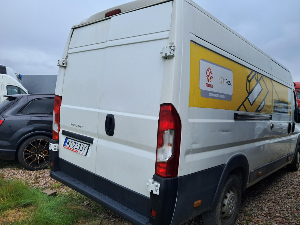 PEUGEOT BOXER FURGON BLASZAK - Furgon: slika 4 PEUGEOT BOXER FURGON BLASZAK - Furgon: slika 4