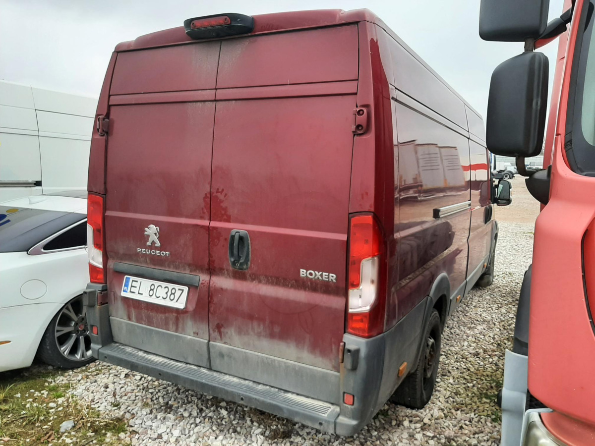 PEUGEOT BOXER FURGON BLASZAK - Furgon: slika 4 PEUGEOT BOXER FURGON BLASZAK - Furgon: slika 4