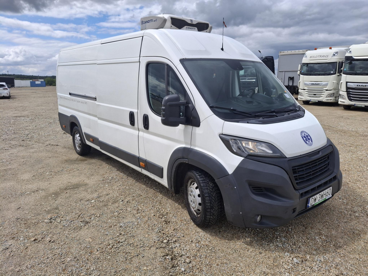 PEUGEOT BOXER FURGON BLASZAK - Furgon: slika 1 PEUGEOT BOXER FURGON BLASZAK - Furgon: slika 1