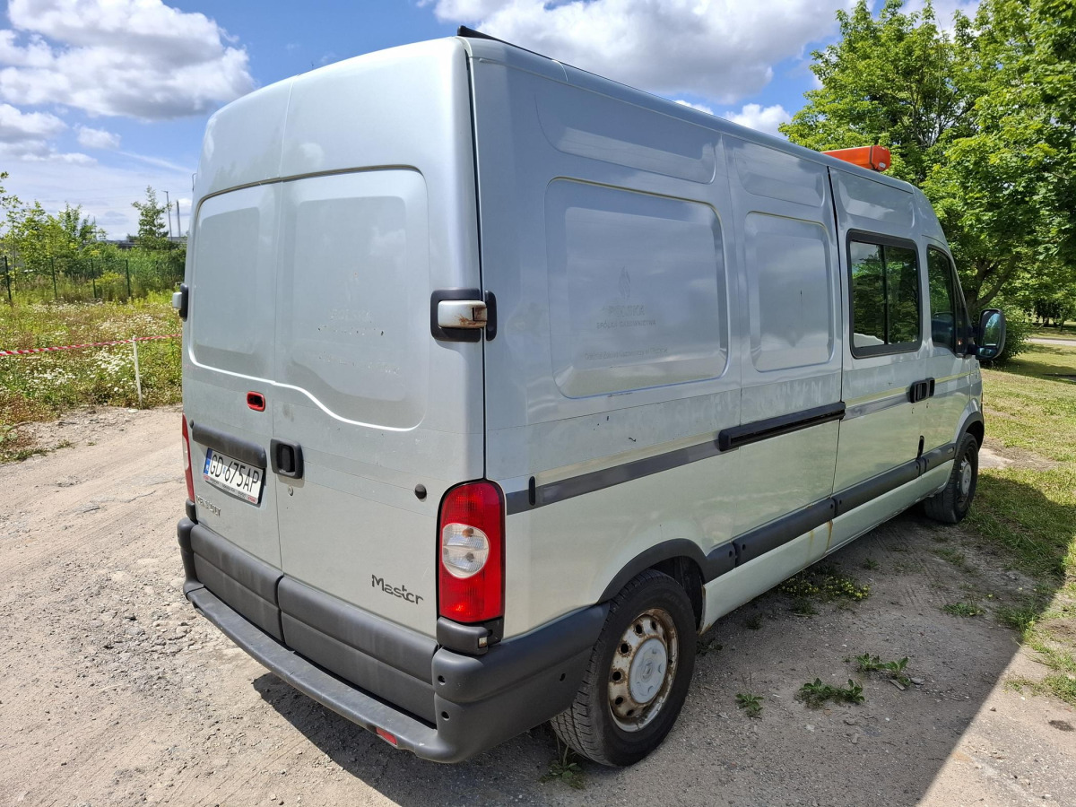 RENAULT MASTER BRYGADÓWKA - Dostavno vozilo sa duplom kabinom: slika 3 RENAULT MASTER BRYGADÓWKA - Dostavno vozilo sa duplom kabinom: slika 3