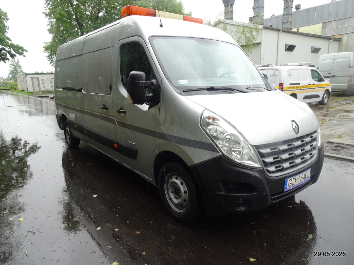 RENAULT MASTER BRYGADÓWKA - Dostavno vozilo sa duplom kabinom: slika 1 RENAULT MASTER BRYGADÓWKA - Dostavno vozilo sa duplom kabinom: slika 1