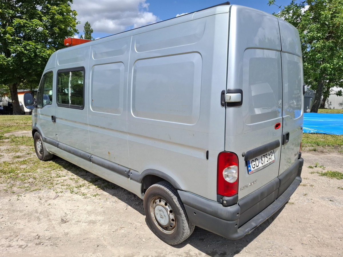 RENAULT MASTER BRYGADÓWKA - Dostavno vozilo sa duplom kabinom: slika 4 RENAULT MASTER BRYGADÓWKA - Dostavno vozilo sa duplom kabinom: slika 4