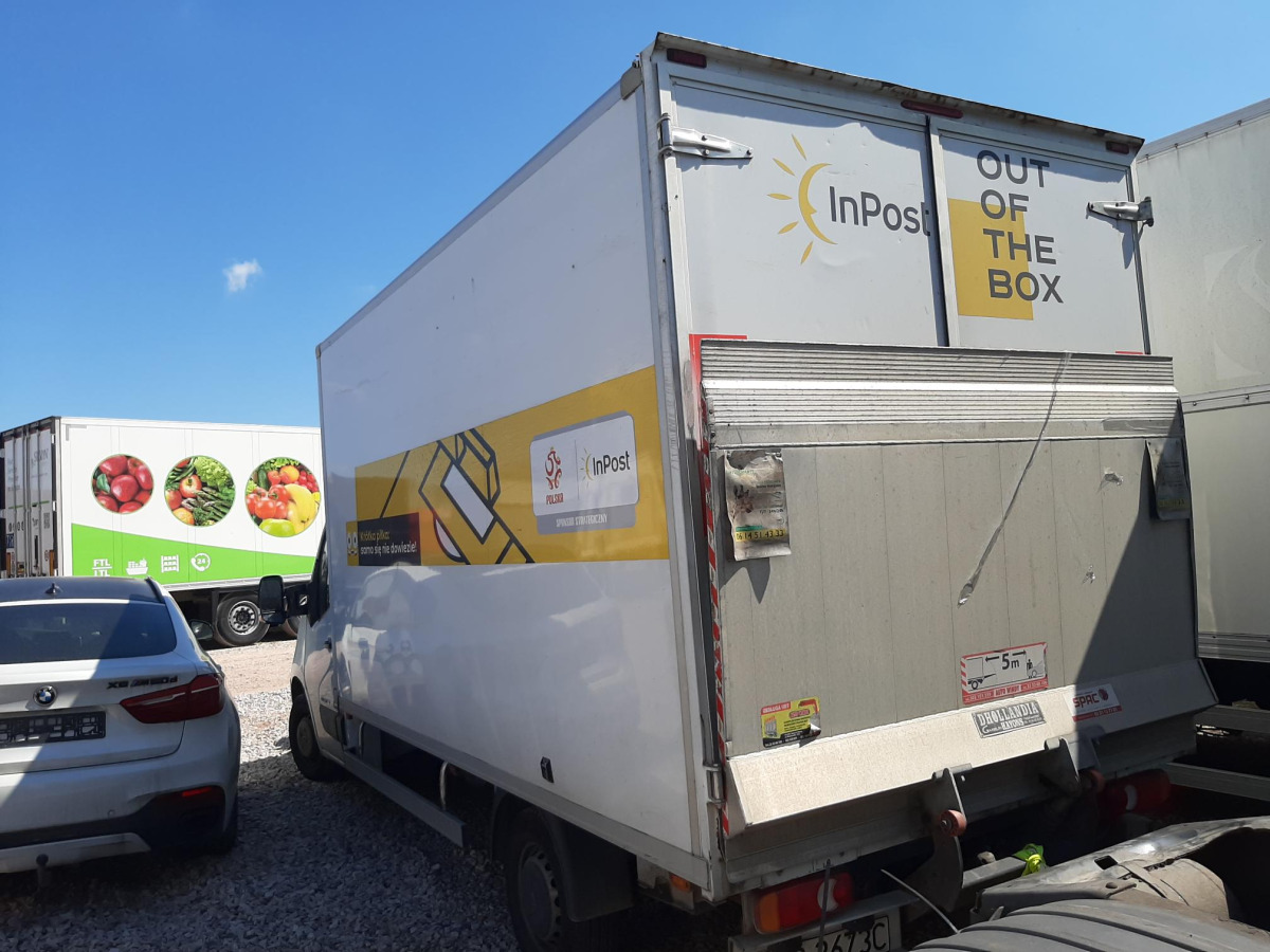 RENAULT MASTER KONTENER Z WINDĄ - Dostavno vozilo sa zatvorenim sandukom: slika 4 RENAULT MASTER KONTENER Z WINDĄ - Dostavno vozilo sa zatvorenim sandukom: slika 4